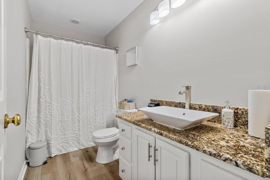 Cozy Lake Home - Jacuzzi King Bed Marina Access Mooresville Exterior foto